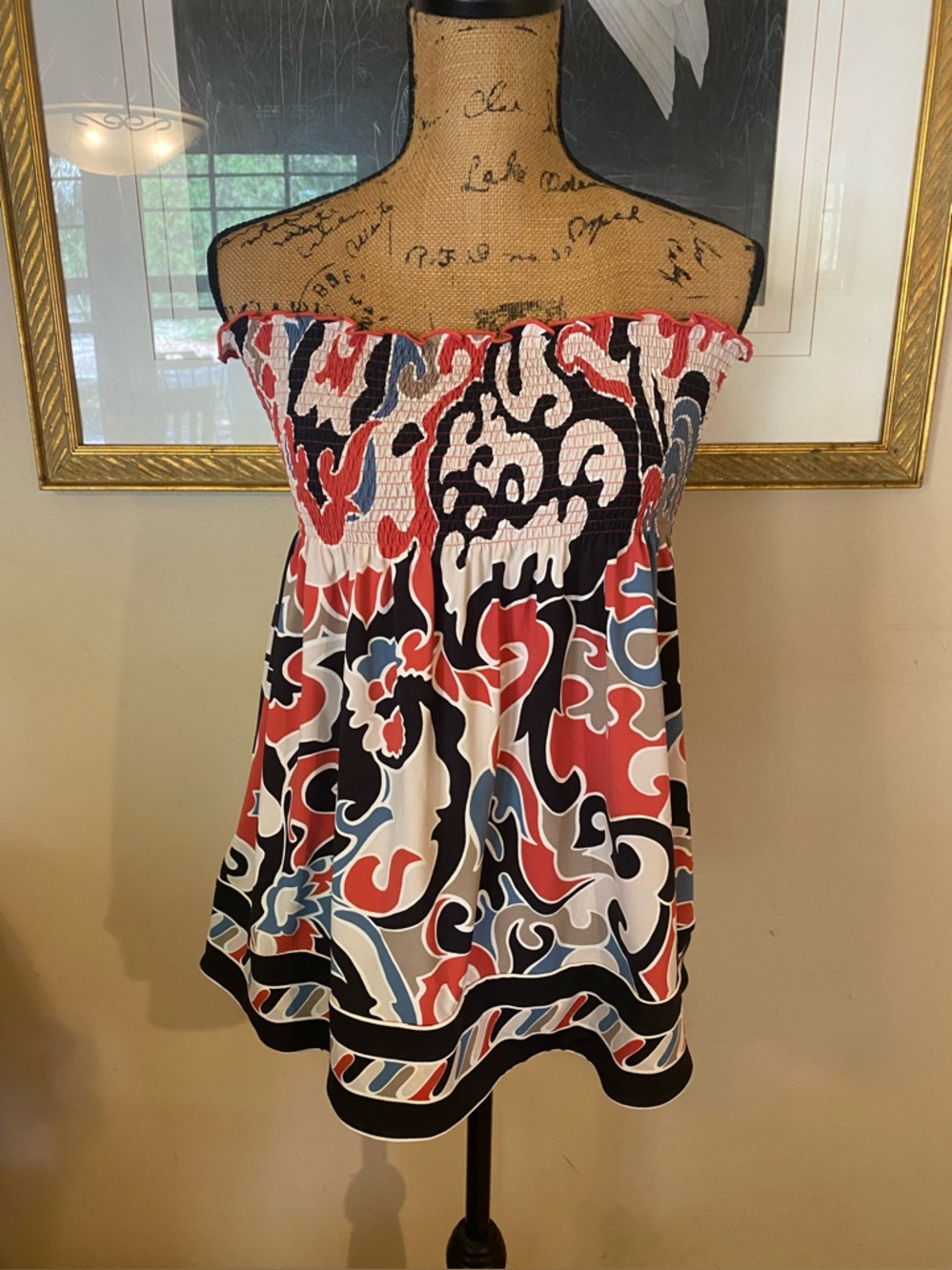 NWT BCBGMAXAZRIA Matte Jersey Strapless Smock Top Pomegranate Multi Women’s
SZ M
